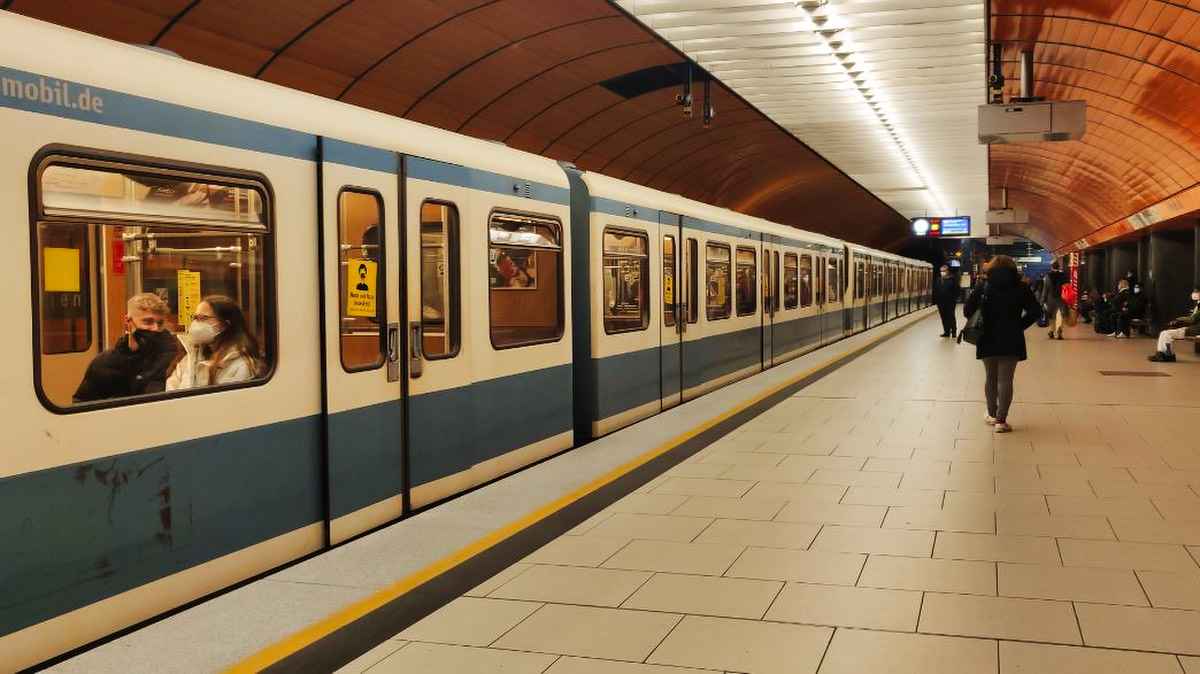 alt text for small image